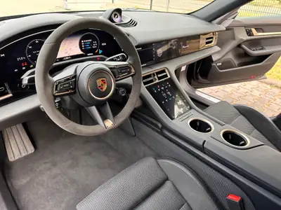 Porsche Taycan 4S — Berline électrique haute performance, 79'000 km seulement — Miniatur 10