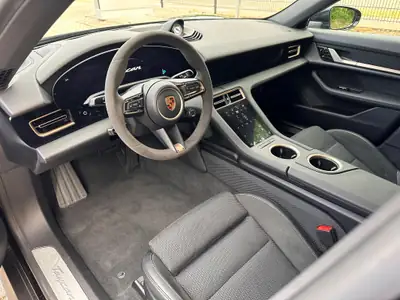 Porsche Taycan 4S — Berline électrique haute performance, 79'000 km seulement — Miniatur 14