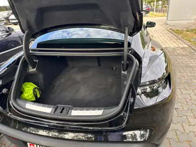 Porsche Taycan 4S — Berline électrique haute performance, 79'000 km seulement — Miniatur 16