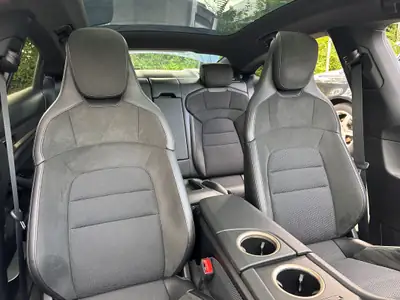 Porsche Taycan 4S — Berline électrique haute performance, 79'000 km seulement — Miniatur 17