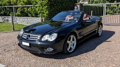 Mercedes-Benz SL 500 — Cabriolet luxe V8, Facelift AMG et 127'000 km — Außenansicht