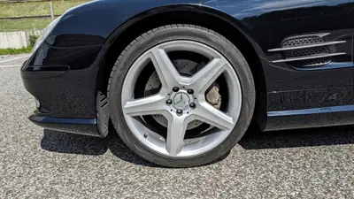 Mercedes-Benz SL 500 — Cabriolet luxe V8, Facelift AMG et 127'000 km — Miniatur 12