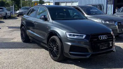Audi Q3 2.0 TFSI sport quattro S-tronic — SUV polyvalent, moteur puissant et traction intégrale — Seitenansicht