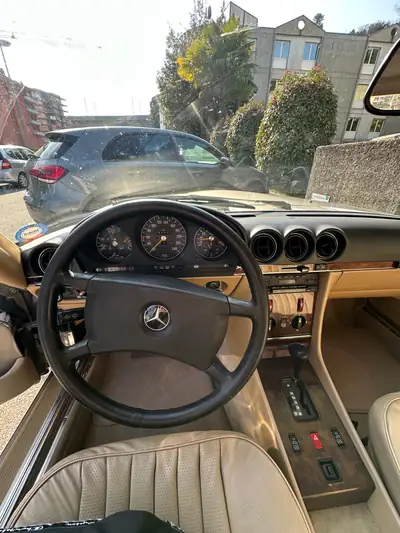 Mercedes-Benz SL 300 — Cabriolet légendaire 1988, 180 ch et prestige intemporel — dettaglio