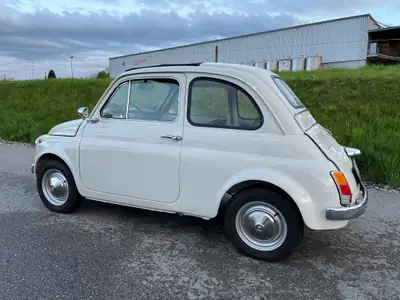 Fiat 500 110 F Berlina 1971 — Icône automobile vintage, 49000 km authentiques — Armaturenbrett