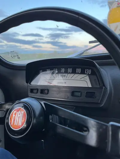 Fiat 500 110 F Berlina 1971 — Icône automobile vintage, 49000 km authentiques — Miniatur 14
