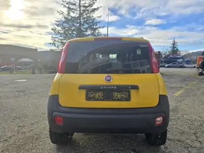 Fiat Panda TwinAir 4x4 — Petit SUV routier et tout-terrain, révision complète — detail