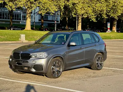 BMW X5 xDrive 50i Steptronic — SUV 7 places puissant, 88 500 km, sans sinistre — côté