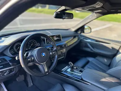 BMW X5 xDrive 50i Steptronic — SUV 7 places puissant, 88 500 km, sans sinistre — Miniature 7