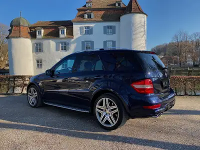 Mercedes-Benz ML 63 AMG 4Matic — SUV haute performance 510 ch, sans sinistre — vista posteriore