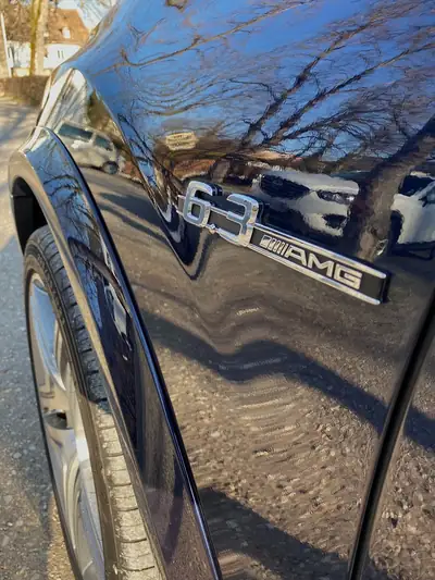Mercedes-Benz ML 63 AMG 4Matic — SUV haute performance 510 ch, sans sinistre — Miniatura 11