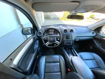Mercedes-Benz ML 63 AMG 4Matic — SUV haute performance 510 ch, sans sinistre — Miniatura 15