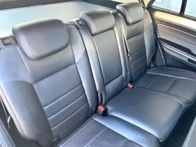 Mercedes-Benz ML 63 AMG 4Matic — SUV haute performance 510 ch, sans sinistre — Miniatura 18