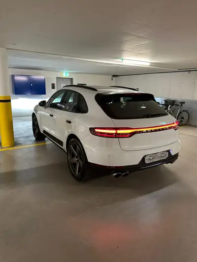 Porsche Macan S PDK — SUV sportif premium, 15'000 km seulement — Außenansicht