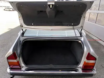 Citroën CX 2000 GT — Berline de prestige des années 80, entièrement restaurée — Miniatur 10