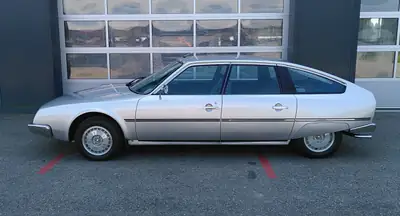 Citroën CX 2000 GT — Berline de prestige des années 80, entièrement restaurée — Miniatur 14