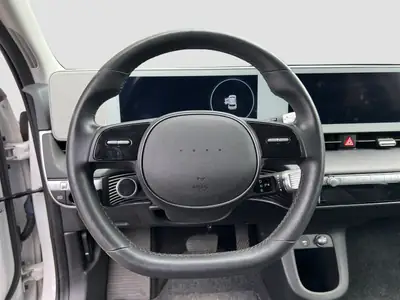 Hyundai Ioniq 5 77kWh Origo 4WD — SUV électrique haute puissance, 35'000 km seulement — Miniature 13