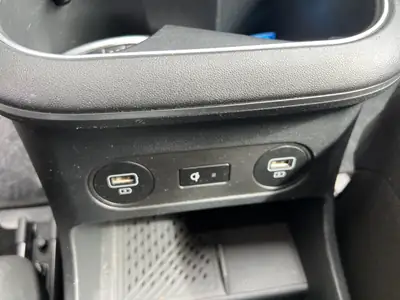 Hyundai Ioniq 5 77kWh Origo 4WD — SUV électrique haute puissance, 35'000 km seulement — Miniature 16