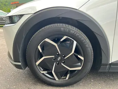 Hyundai Ioniq 5 77kWh Origo 4WD — SUV électrique haute puissance, 35'000 km seulement — Miniature 17