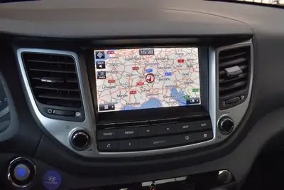 Hyundai Tucson 1.6 TGDI Vertex 4WD — SUV polyvalent, toit panoramique, 91 000 km — Miniature 18
