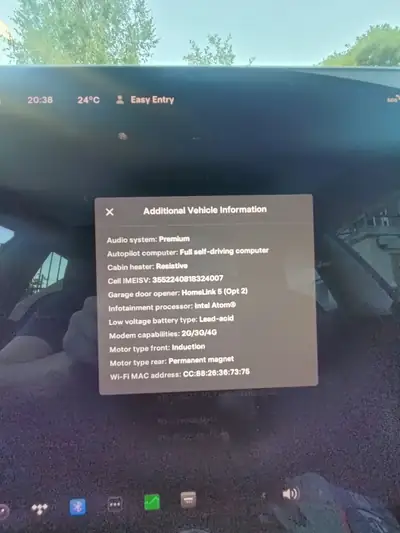 Tesla Model 3 Long Range Dual Motor AWD — Performance électrique 462 ch, 92'000 km — Miniature 14