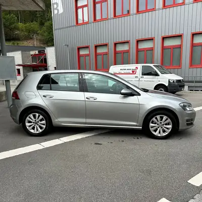 VW Golf 2.0 TDI Comfortline — Diesel fiable, 150 ch, entretien récent et garantie 12 mois — vista posteriore