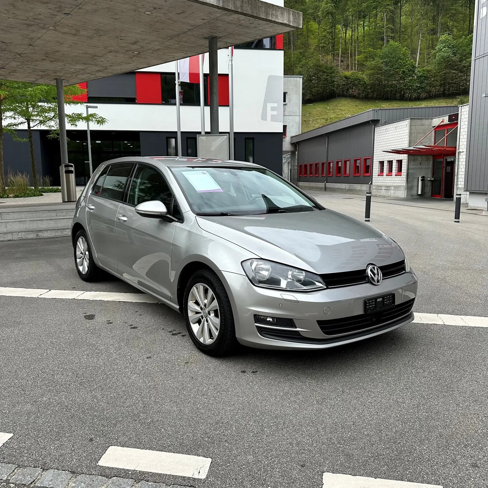 Volkswagen Golf 2012 occasion Balsthal — 2