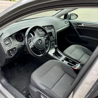 VW Golf 2.0 TDI Comfortline — Diesel fiable, 150 ch, entretien récent et garantie 12 mois — cruscotto
