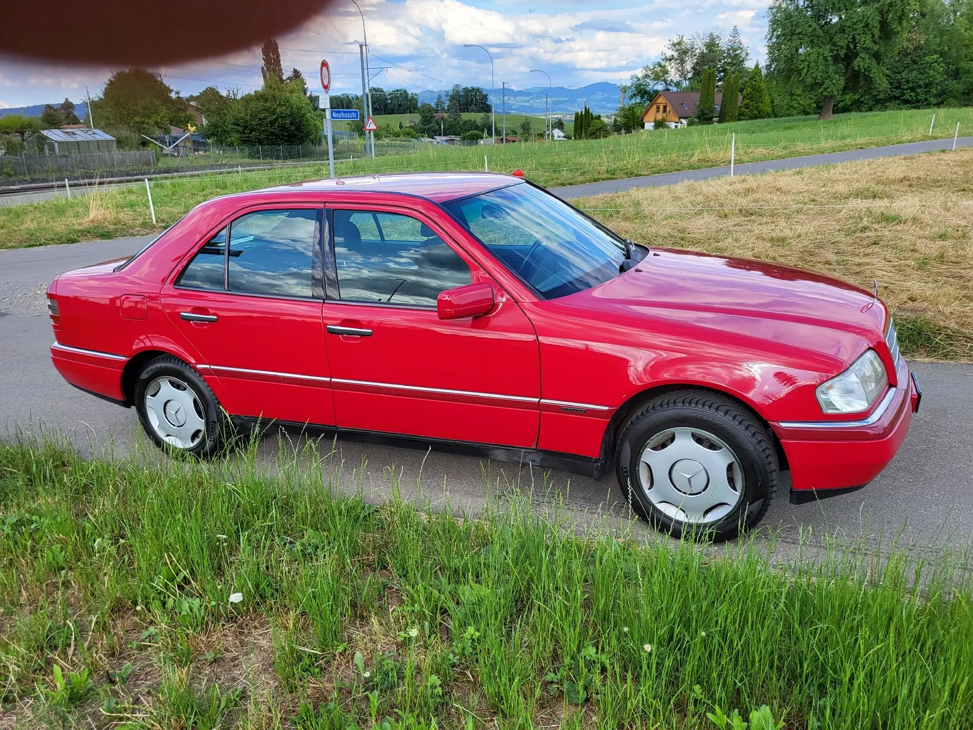 Mercedes-Benz C 180 Élégance 1995 — Berline classique à essence, sans accident — Außenansicht