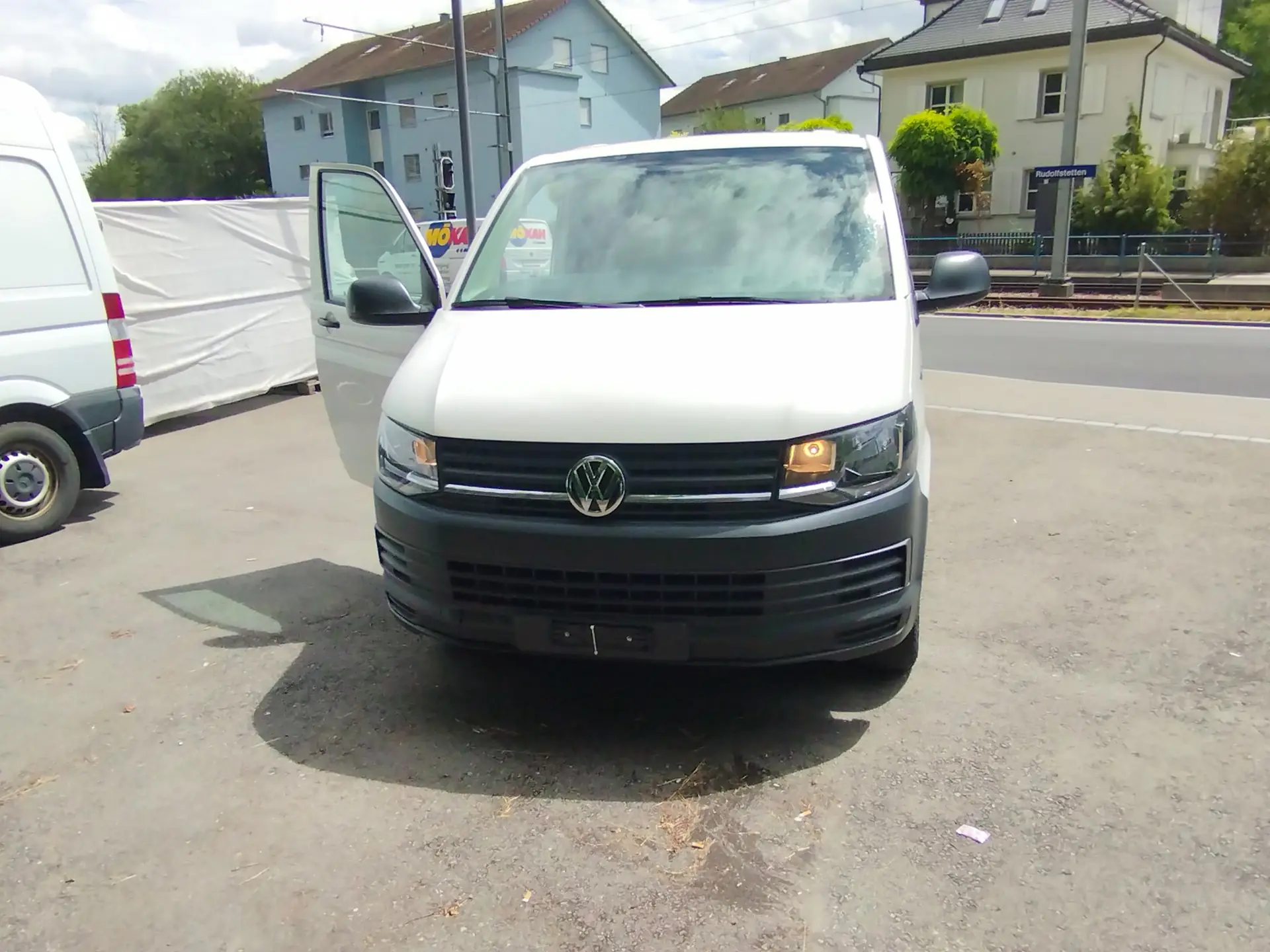 VW T6 2.0 TDI DSG — Utilitaire fiable, motorisation efficace et MFK récent