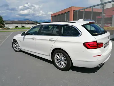 BMW 530d Touring Luxury Line — Monospace élégant, diesel performant, entretien récent — cruscotto