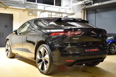 Jaguar I-PACE EV400 SE AWD — SUV électrique premium, 400 ch et 86'000 km — arrière