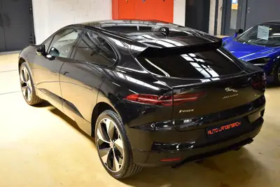 Jaguar I-PACE EV400 SE AWD — SUV électrique premium, 400 ch et 86'000 km — intérieur