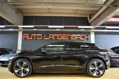 Jaguar I-PACE EV400 SE AWD — SUV électrique premium, 400 ch et 86'000 km — Miniature 9