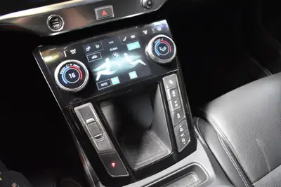 Jaguar I-PACE EV400 SE AWD — SUV électrique premium, 400 ch et 86'000 km — Miniature 19