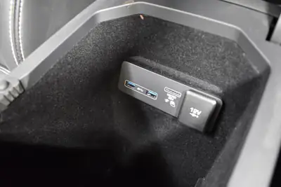 Jaguar I-PACE EV400 SE AWD — SUV électrique premium, 400 ch et 86'000 km — Miniature 21