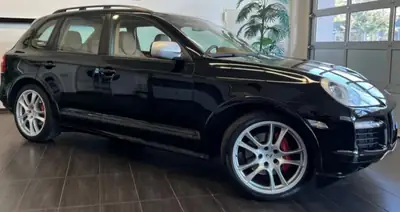 Porsche Cayenne GTS Tiptronic — SUV sportif 405 ch, transmission automatique, entretien optimal — dettaglio