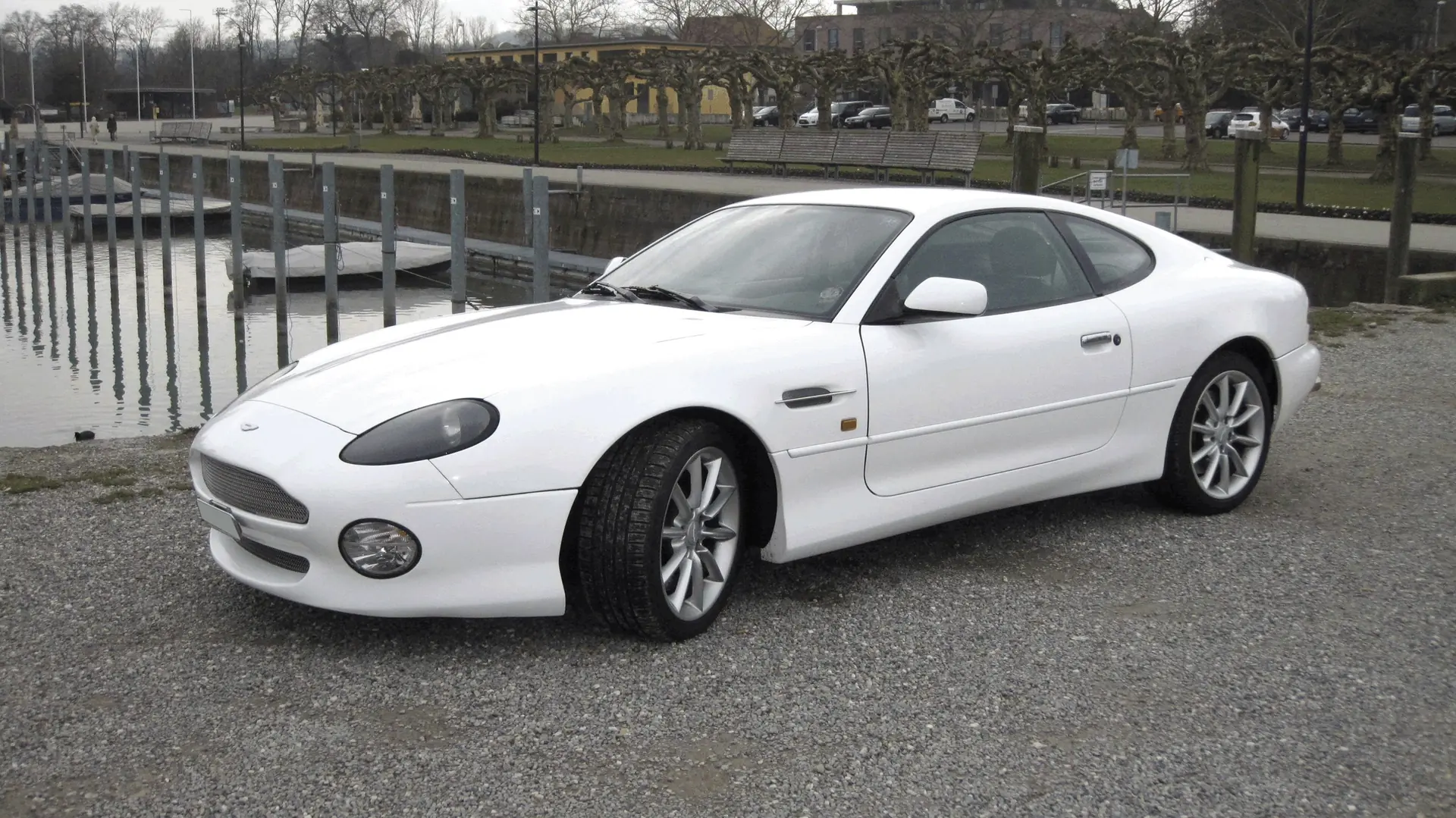 Aston Martin DB7 Vantage 2001 — Coupé sport anglais mythique, 416 ch, exemplaire unique