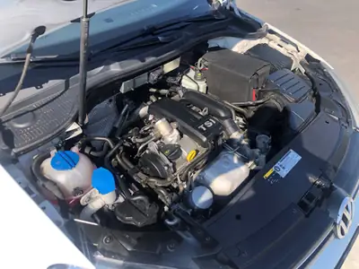 VW Golf Cabrio 1.2 TSI — Cabriolet élégant, entretien complet, prêt à rouler — Miniature 12