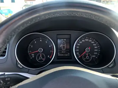 VW Golf Cabrio 1.2 TSI — Cabriolet élégant, entretien complet, prêt à rouler — Miniature 10