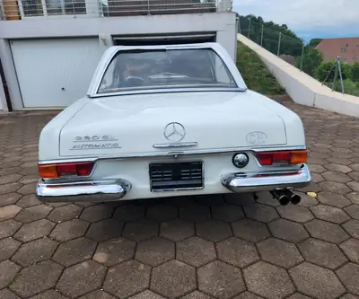 Mercedes-Benz SL 230 Pagode 1965 — Chef-d'œuvre cabriolet vintage, état impeccable — Miniatura 16
