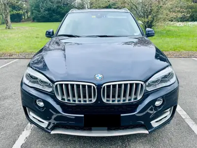 BMW X5 xDrive 40e iPerformance — SUV hybride rechargeable, entretien complet — vue extérieure