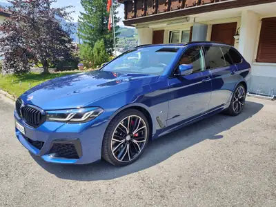 BMW 540i xDrive Touring M Sport — Break premium hybride 48V, 48 000 km seulement — Außenansicht