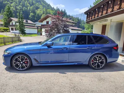 BMW 540i xDrive Touring M Sport — Break premium hybride 48V, 48 000 km seulement — Armaturenbrett