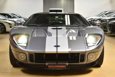 Ford GT 5.4 V8 — Légendaire muscle car américain, seulement 1600 km au compteur — détail