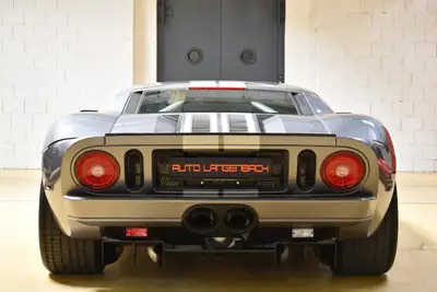 Ford GT 5.4 V8 — Légendaire muscle car américain, seulement 1600 km au compteur — Miniature 7