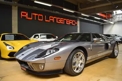 Ford GT 5.4 V8 — Légendaire muscle car américain, seulement 1600 km au compteur — Miniature 12