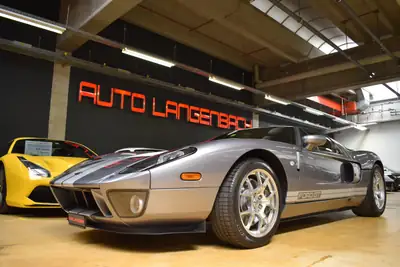 Ford GT 5.4 V8 — Légendaire muscle car américain, seulement 1600 km au compteur — Miniature 10