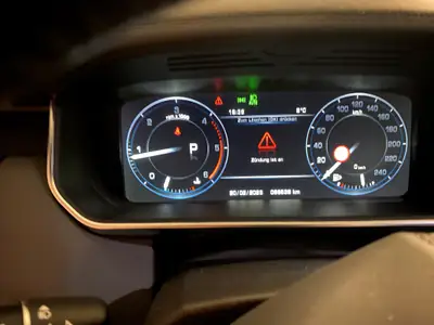 Land Rover Range Rover Sport 3.0 SDV6 — SUV Premium diesel 306 ch, première main — rear view