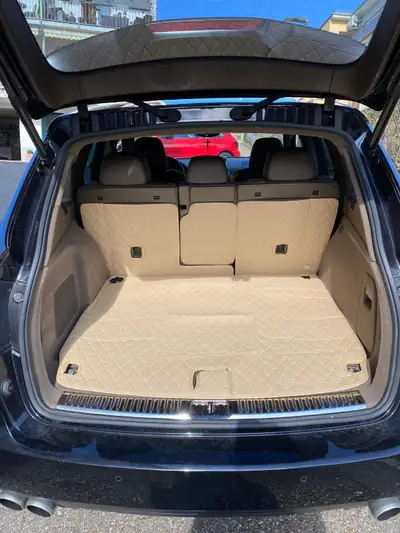 Porsche Cayenne Turbo 2010 — SUV sportif 500 ch, sans sinistre, tout-terrain affirmé — Miniatur 17